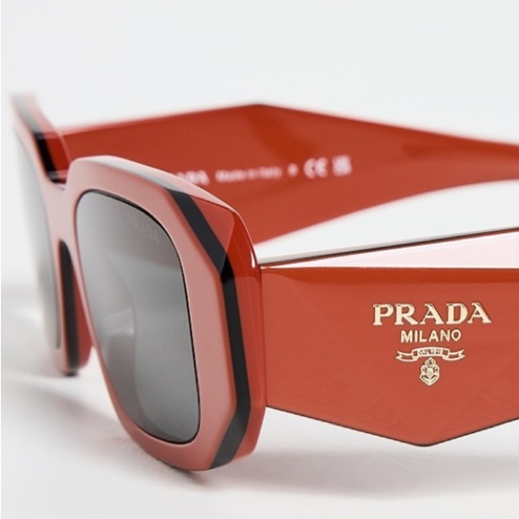 Excluded Prada Sunglasses, New 375 - Picture 9 of 11